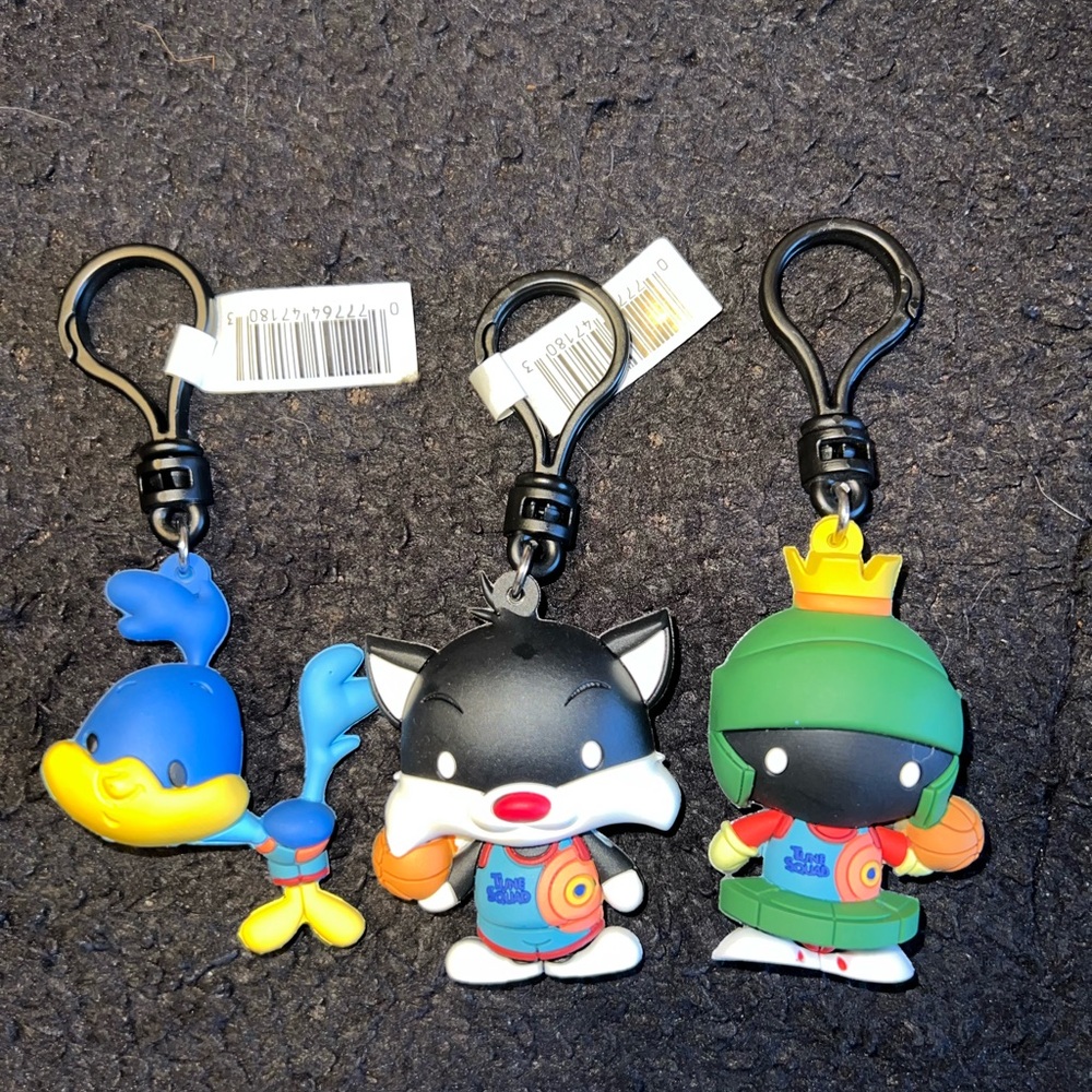 Looney tunes keychains